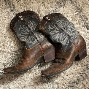 Ariat Tan and Brown Western Boots
